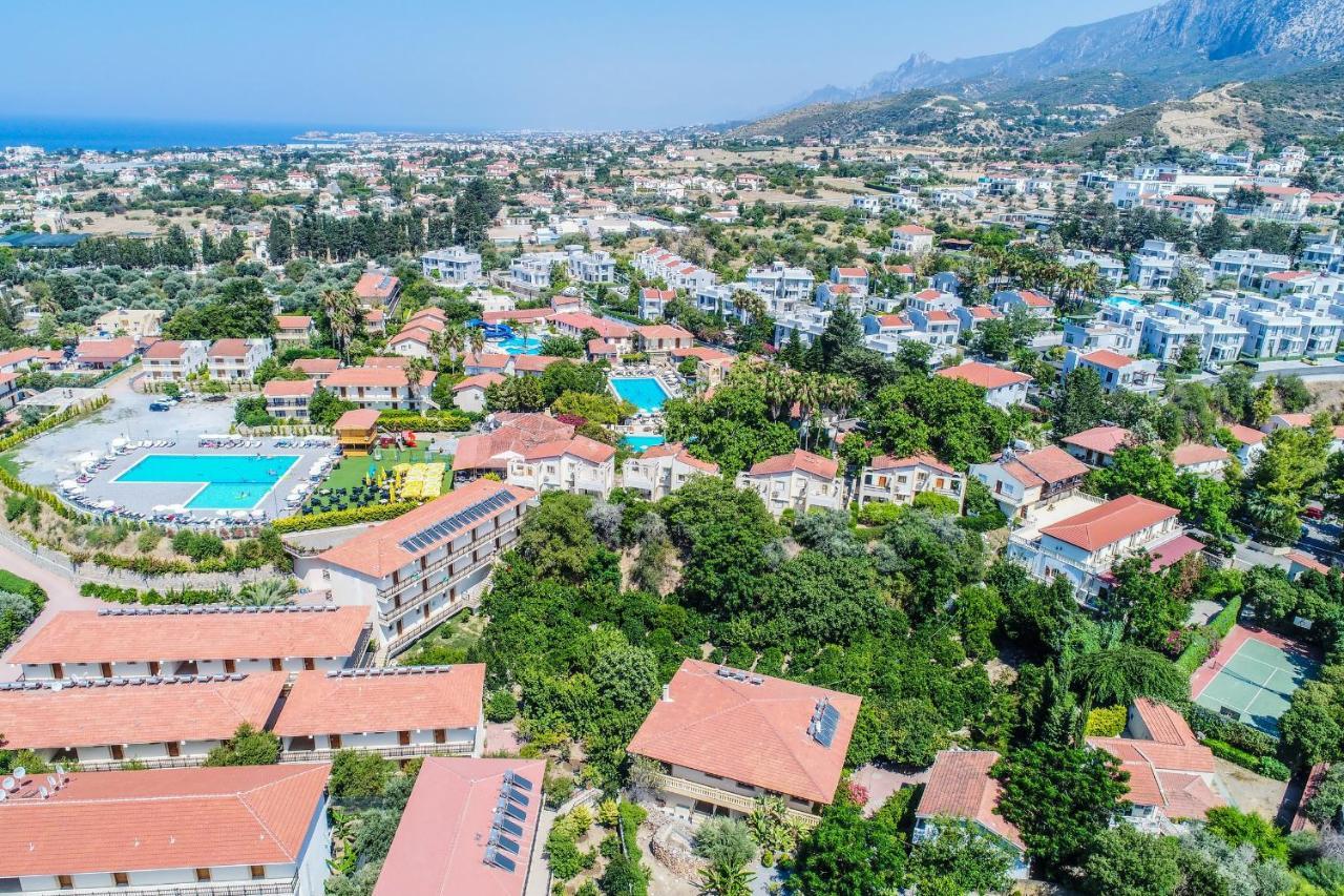 Riverside Garden Resort & Suna'S Beach Club Krini Eksteriør billede